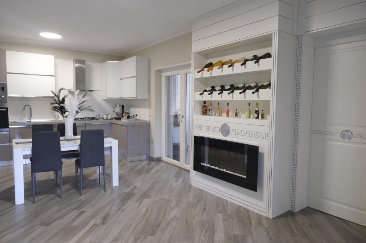 Odissea Luxury Home Napoli Bagian luar foto