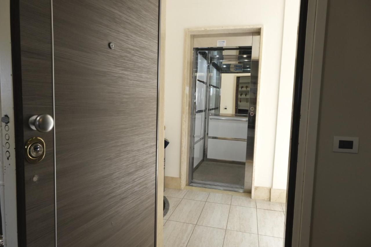 Odissea Luxury Home Napoli Bagian luar foto